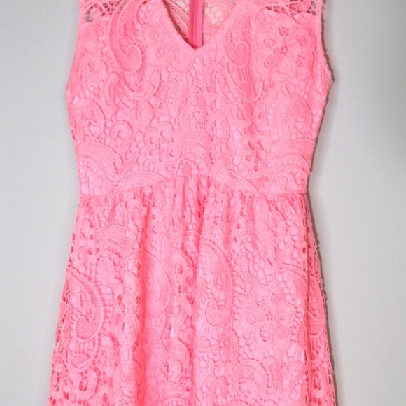 Yumi Kim Summer Heartbeat Orchid Pink Lace Crochet Sleeveless High Low V Neck - Picture 5 of 15